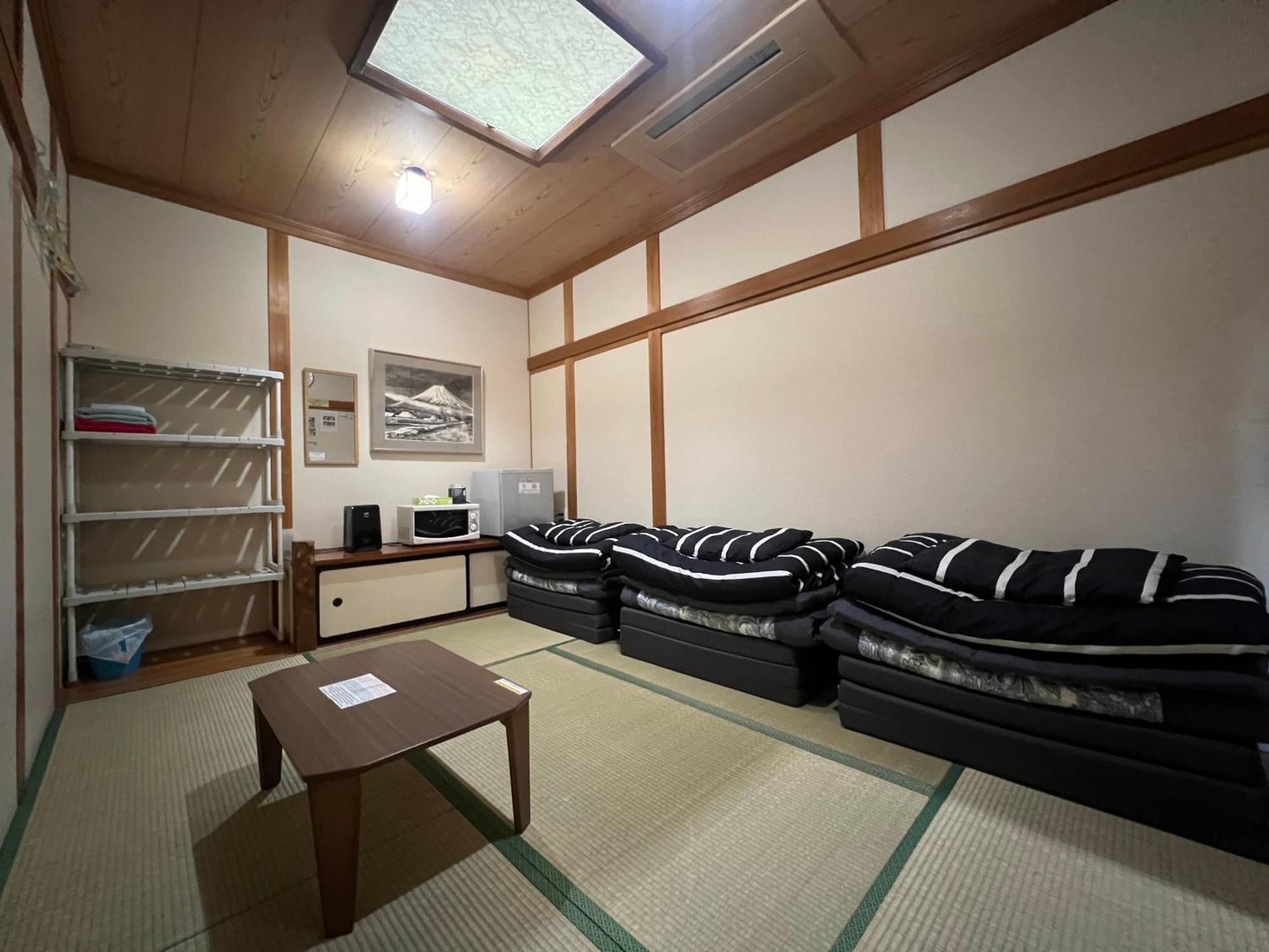 פוג'יושידה Mt Fuji Hostel Michael'S מראה חיצוני תמונה