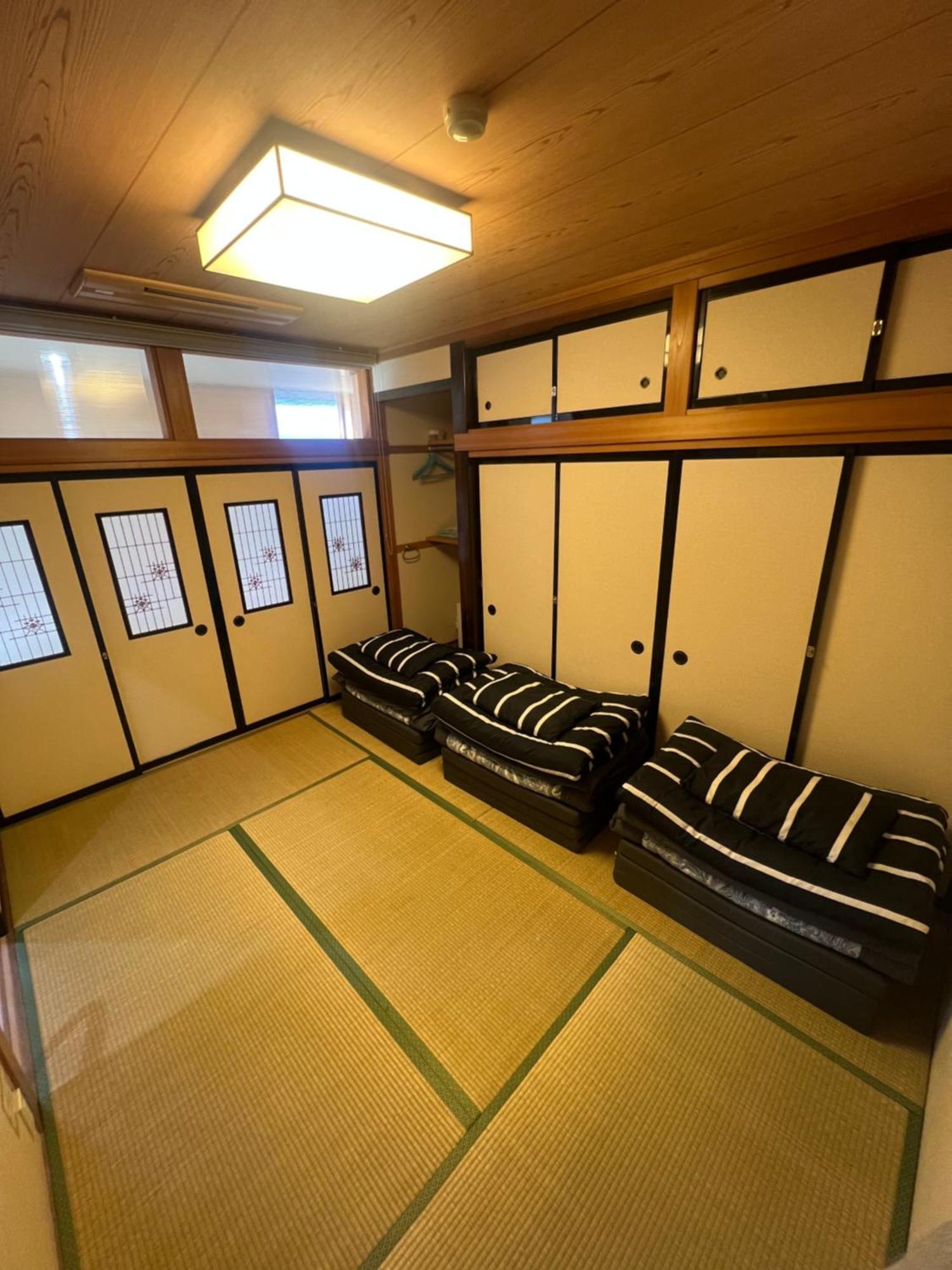 פוג'יושידה Mt Fuji Hostel Michael'S מראה חיצוני תמונה